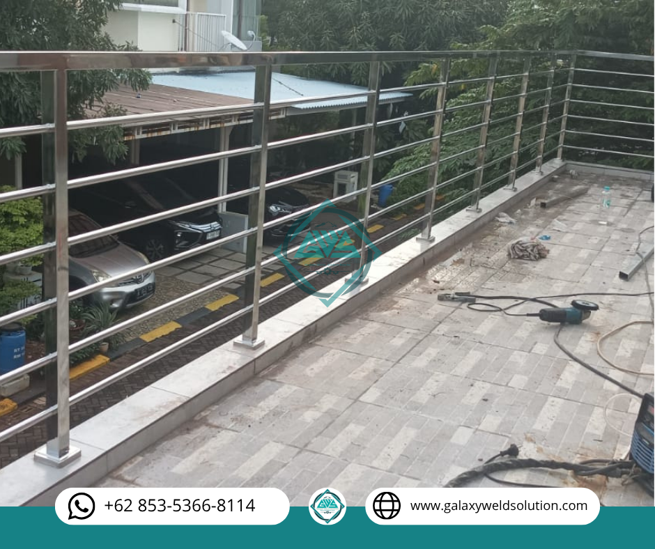 Proyek Railing Balkon Minimalis di Bekasi