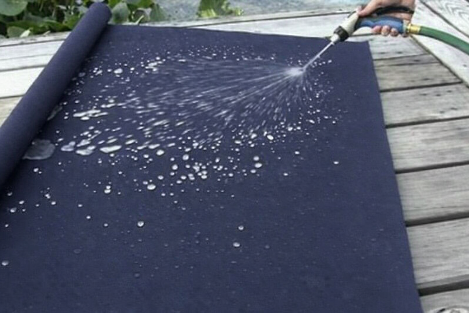 Teknik Membersihkan Kain Kanopi Membran